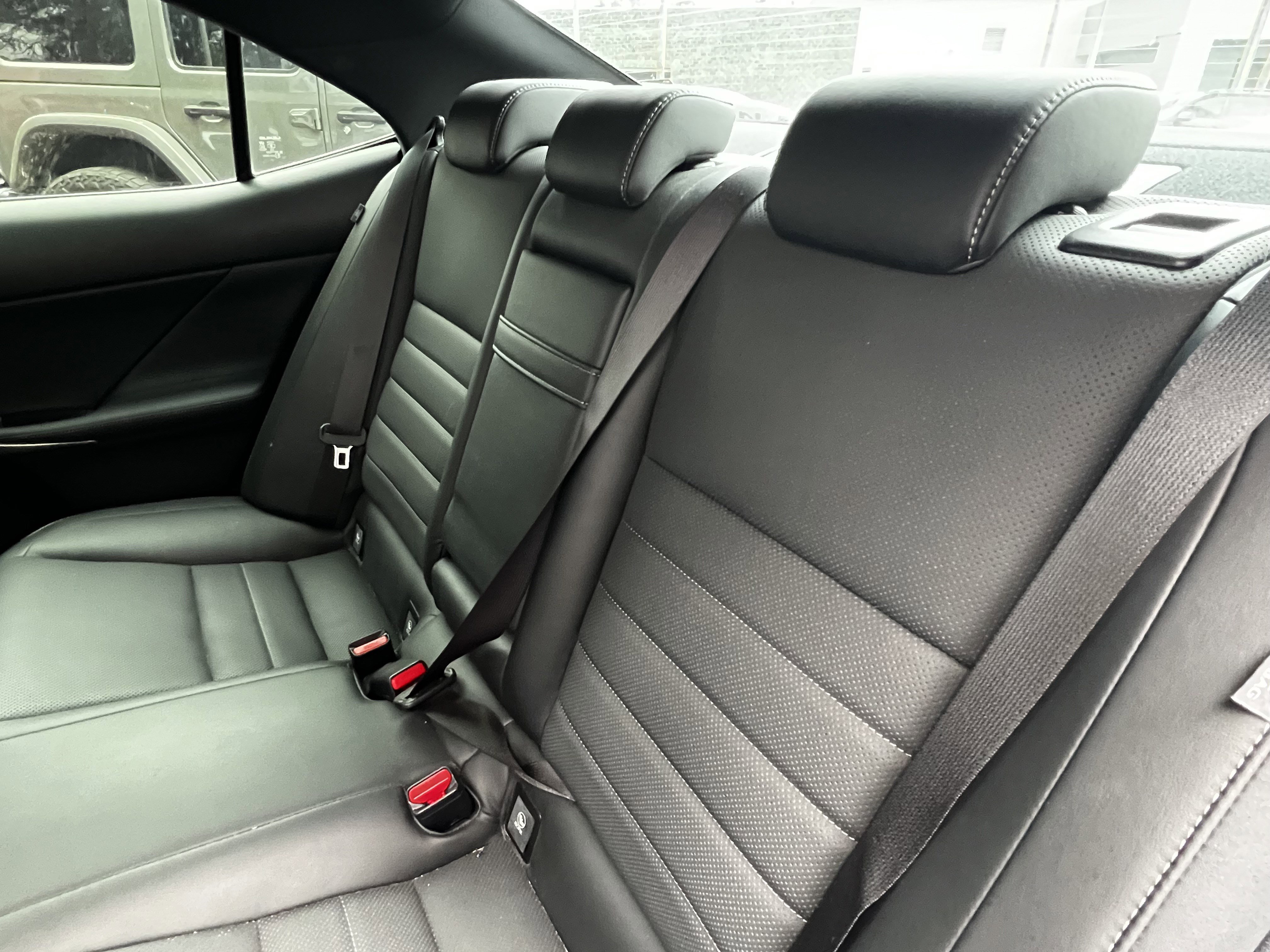 Used 2015 Lexus IS 250 image 33