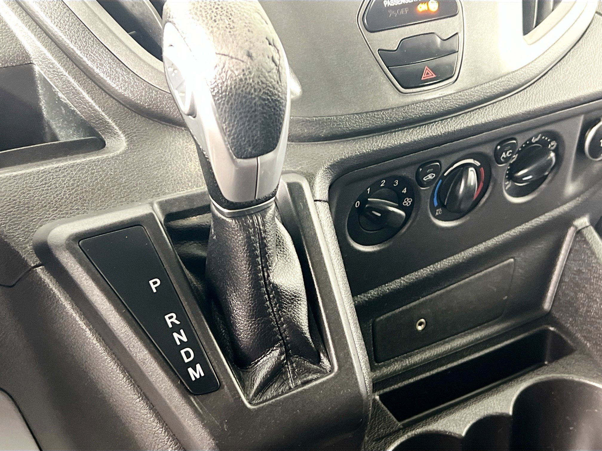 Used 2017 Ford Transit 250 130 Low Roof w/ Exterior Upgrade Package image 24