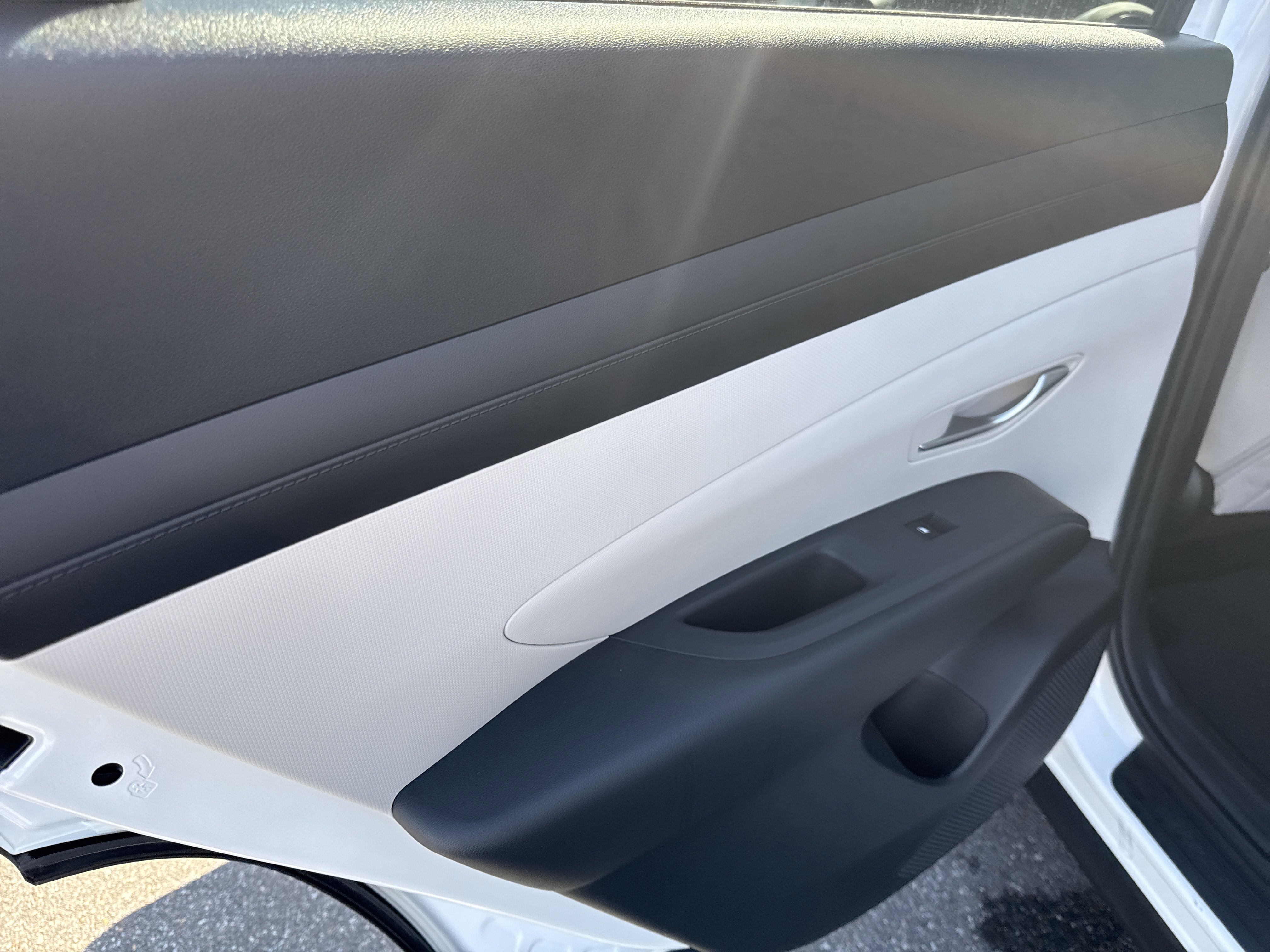 New 2026 Hyundai Tucson SE image 10