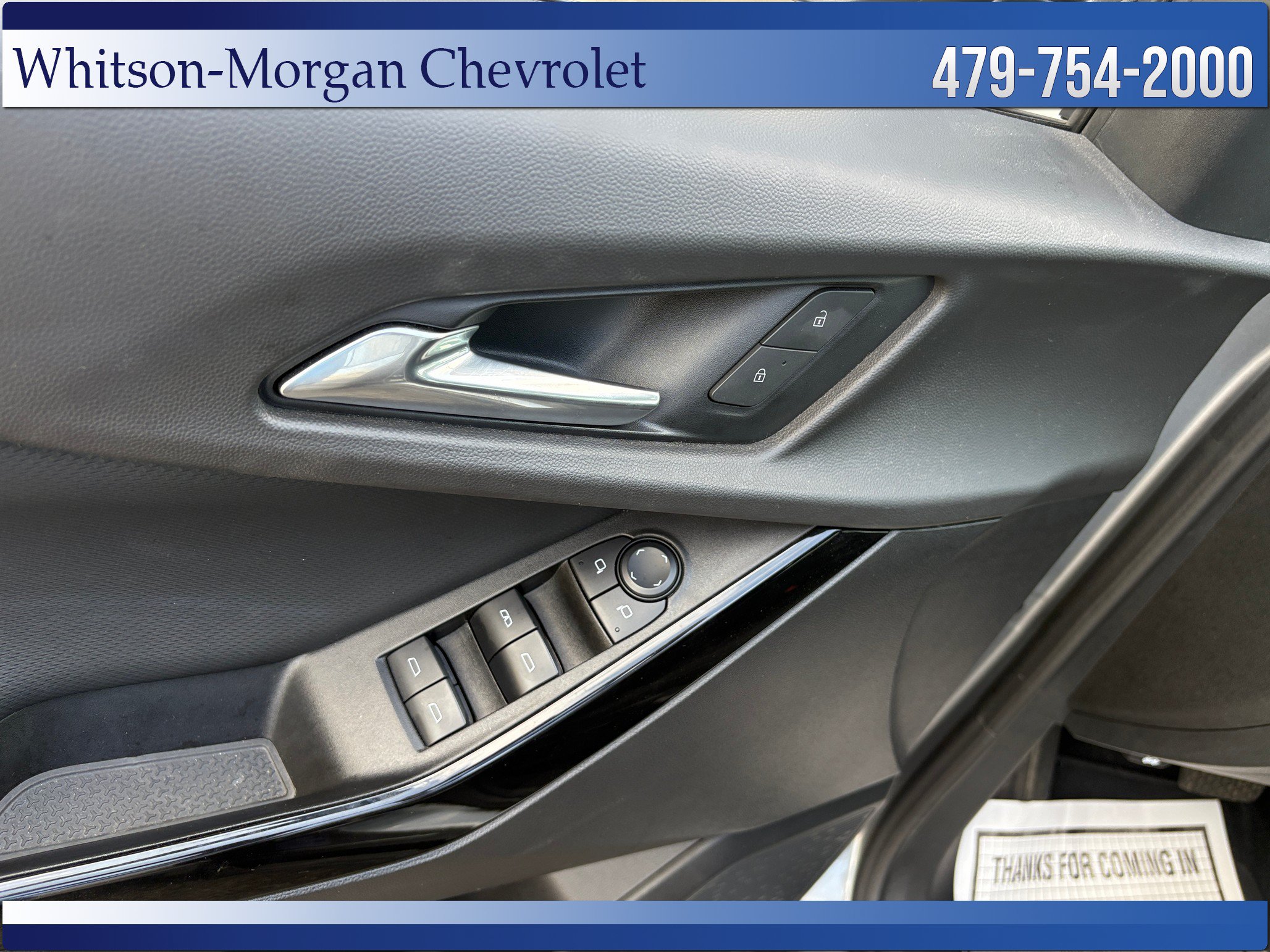 Used 2025 Chevrolet Equinox LT FWD image 12