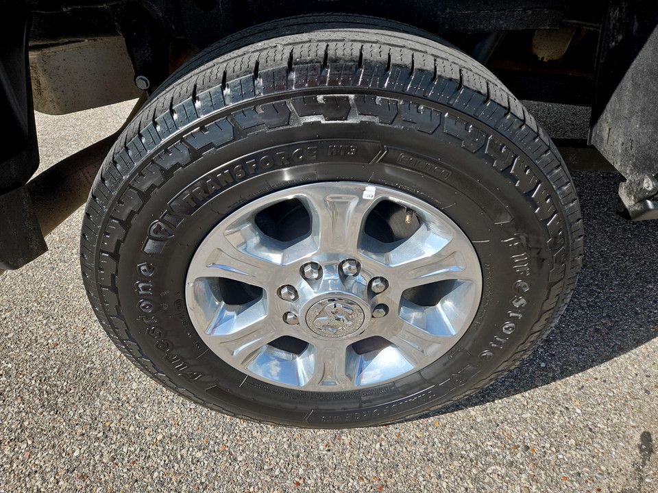 Used 2024 RAM 2500 Big Horn AWD/4WD image 36