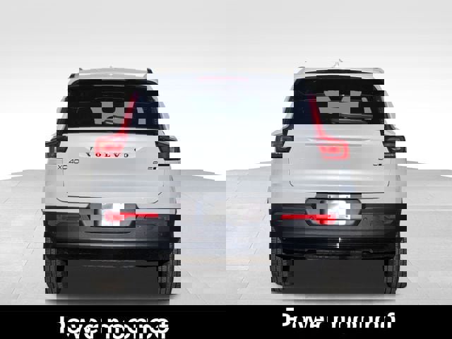 Certified 2023 Volvo XC40 B5 Ultimate w/ Climate Package image 8