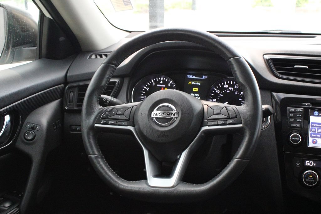 Used 2017 Nissan Rogue SL w/ SL Premium Package AWD/4WD image 28