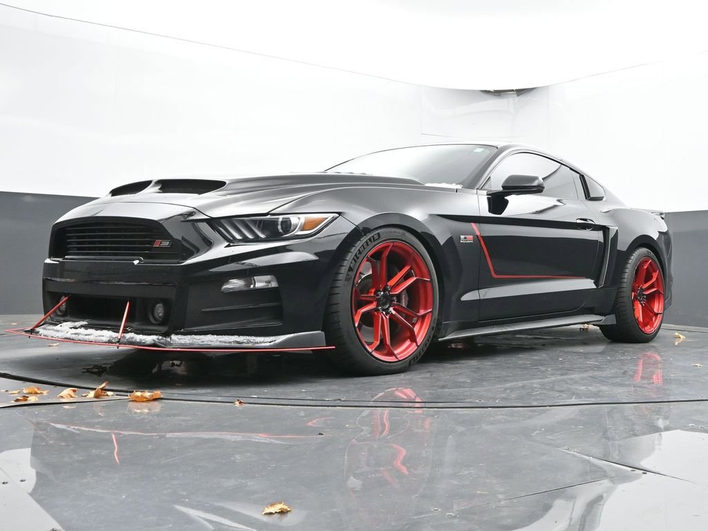 Used 2017 Ford Mustang GT Premium w/ GT Performance Package image 42