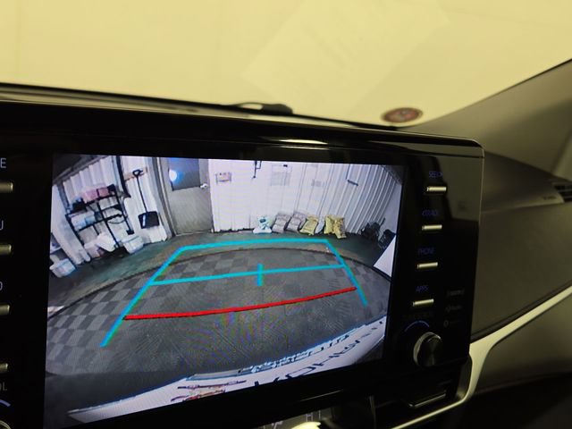 Used 2024 Toyota Sienna XLE image 20