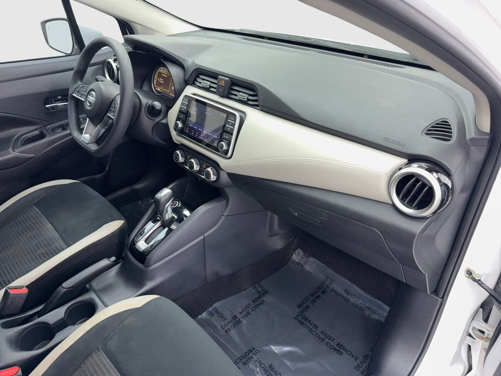 Used 2020 Nissan Versa SV FWD image 42