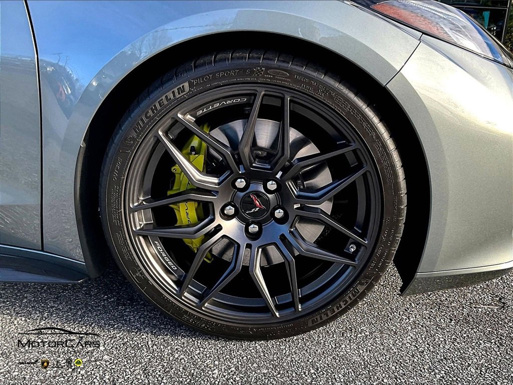 Used 2023 Chevrolet Corvette Z06 image 25