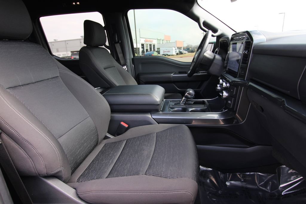 Used 2023 Ford F150 XLT w/ Equipment Group 302A High image 9