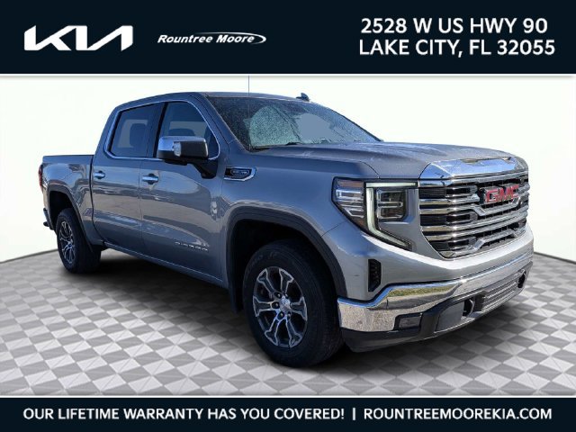 Used 2025 GMC Sierra 1500 SLT RWD image 1