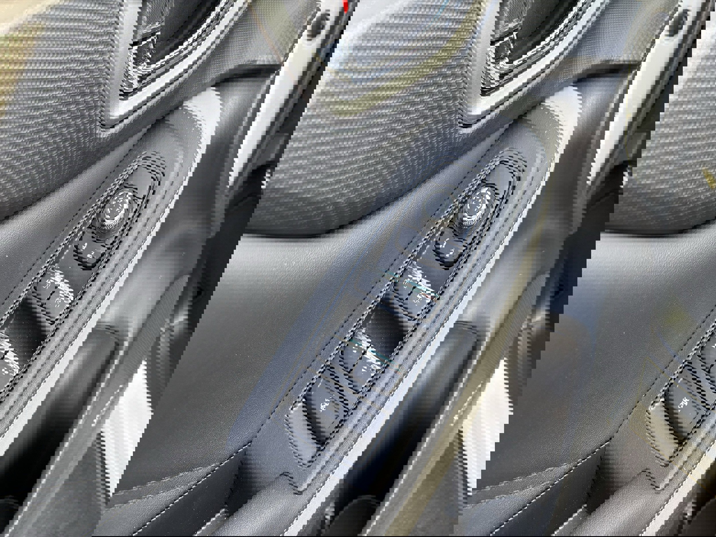 Certified 2024 Subaru Forester Limited image 28