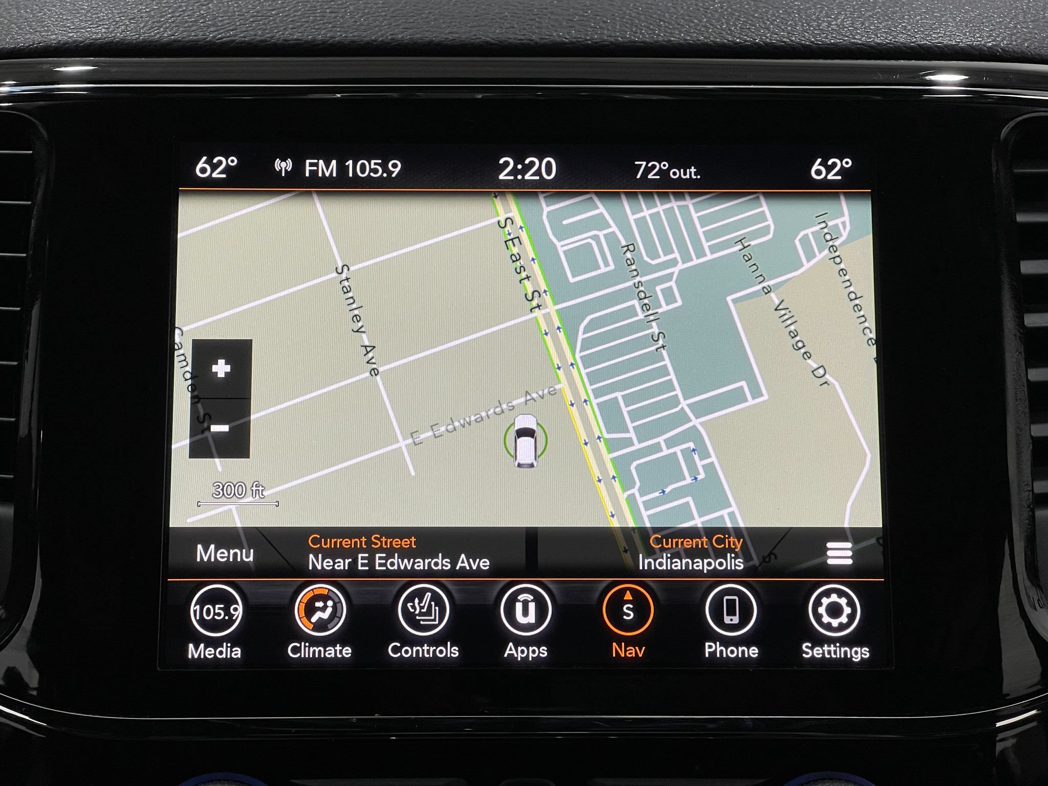 Used 2021 Jeep Grand Cherokee Laredo X AWD/4WD image 10