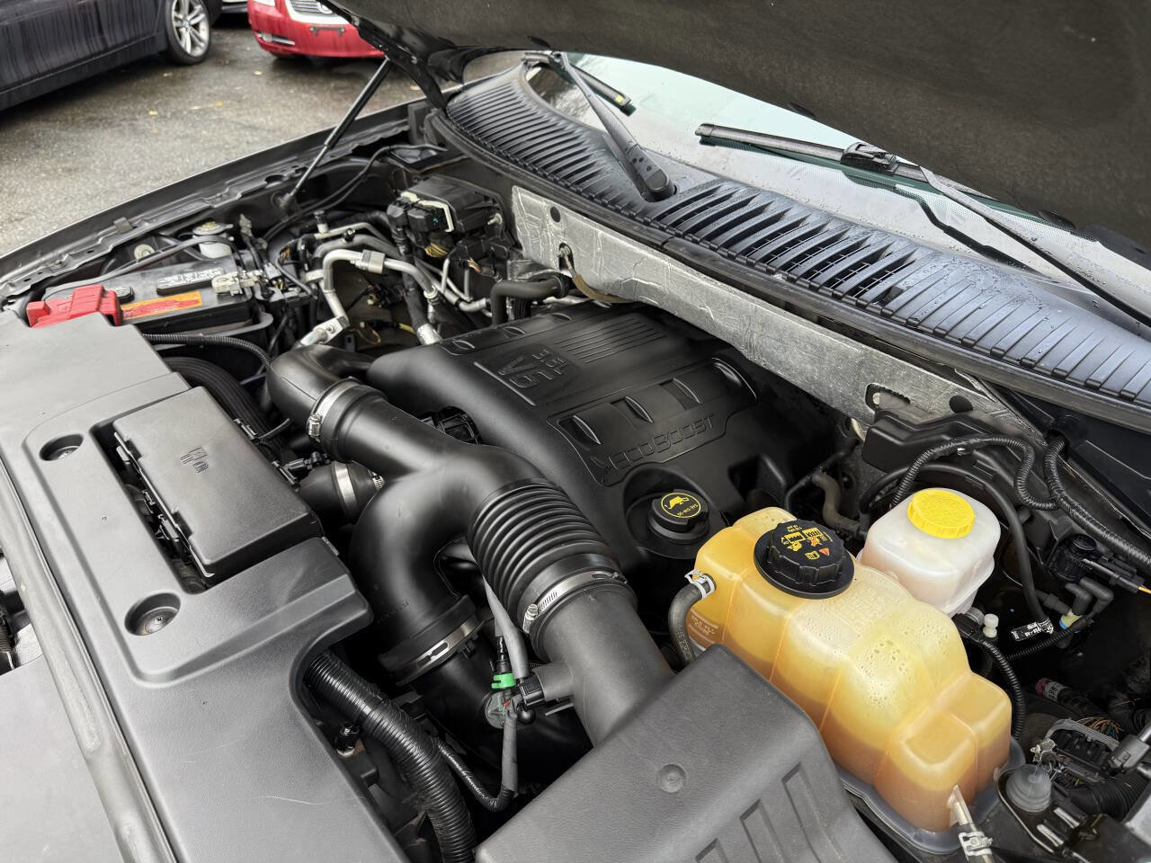 Used 2016 Ford Expedition Limited w/ Equipment Group 301A image 29