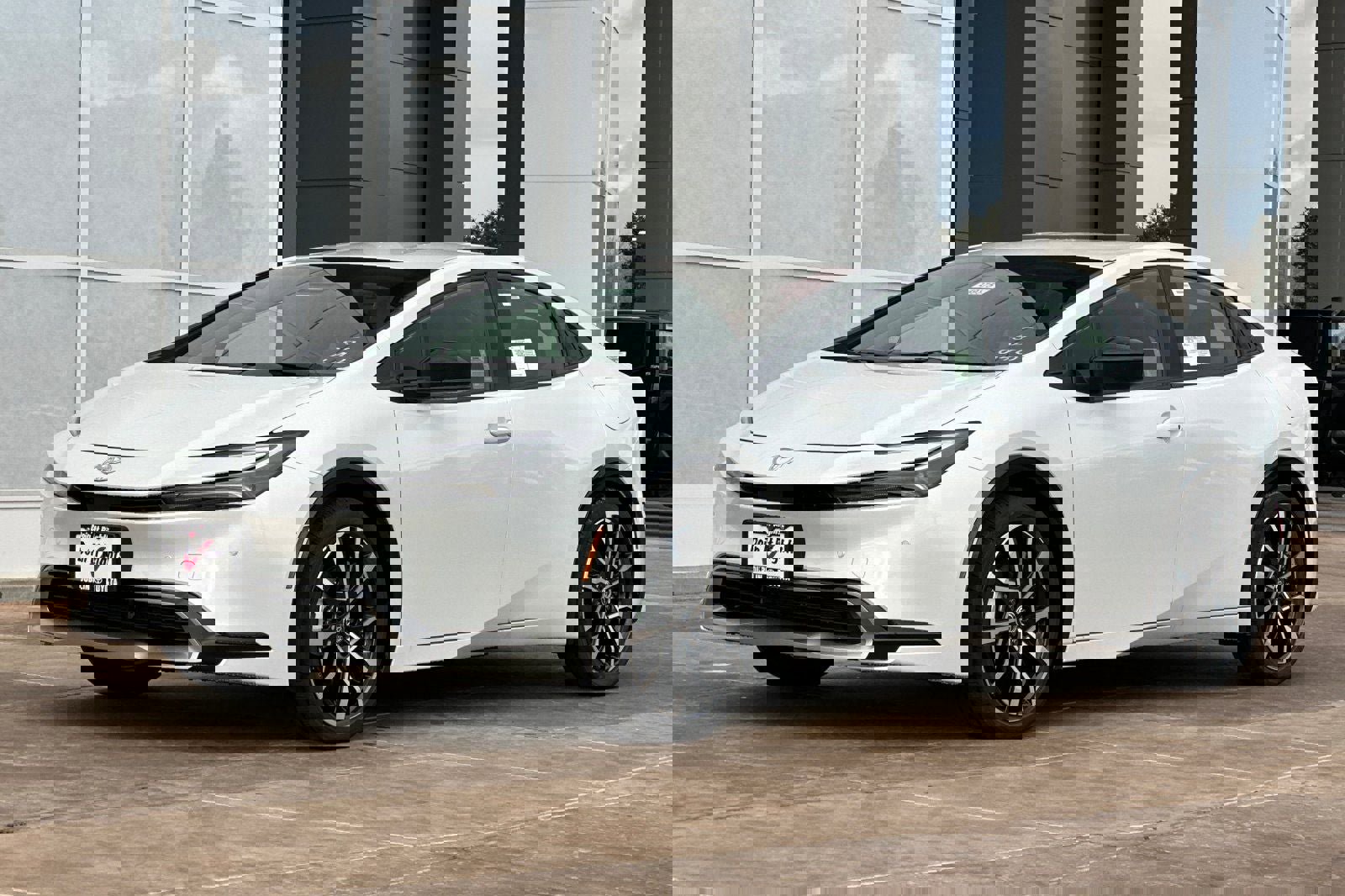 New 2026 Toyota Prius Plug-In Hybrid image 8
