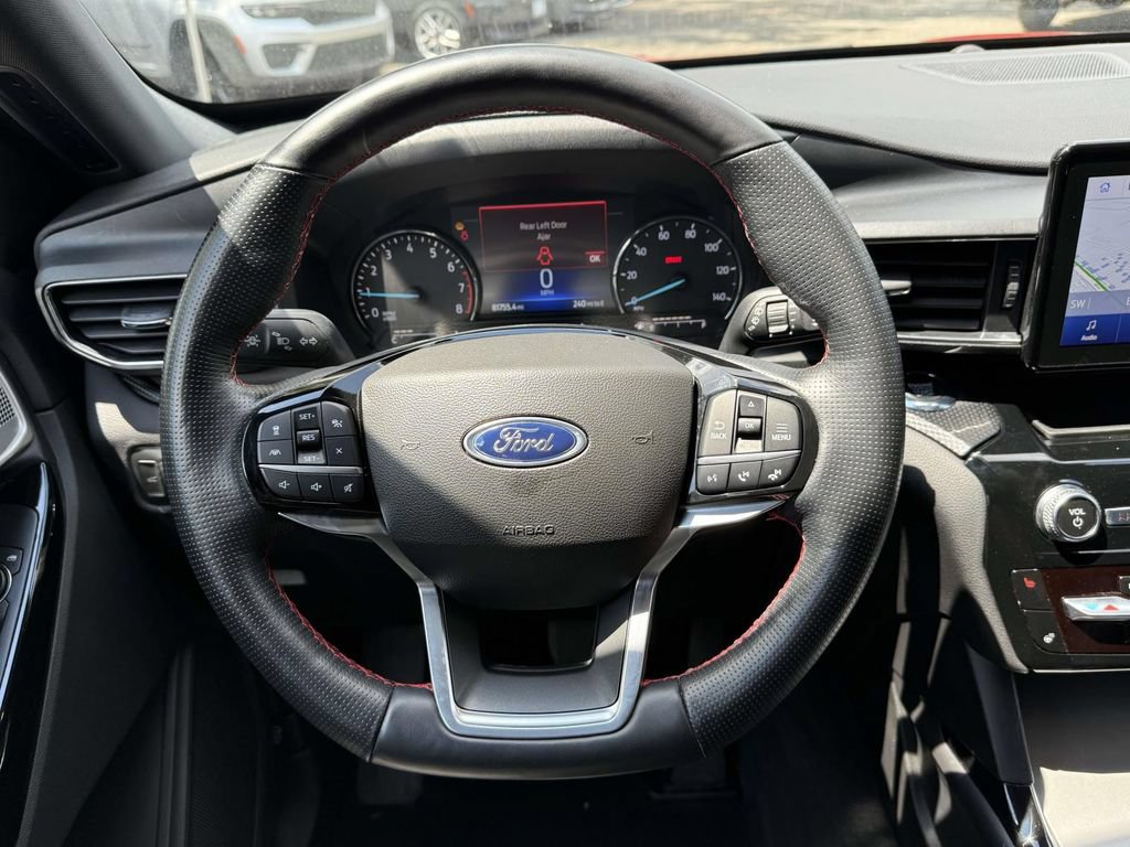 Used 2022 Ford Explorer ST-Line w/ Class IV Trailer Tow Package AWD/4WD image 19