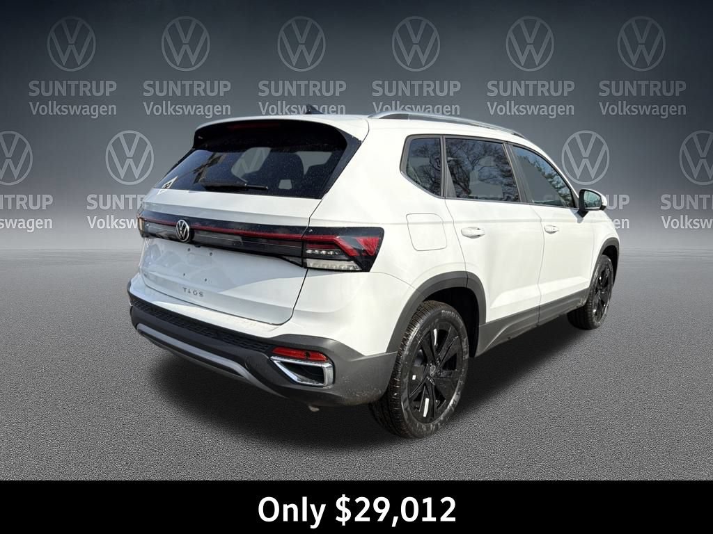 New 2026 Volkswagen Taos SE FWD image 5