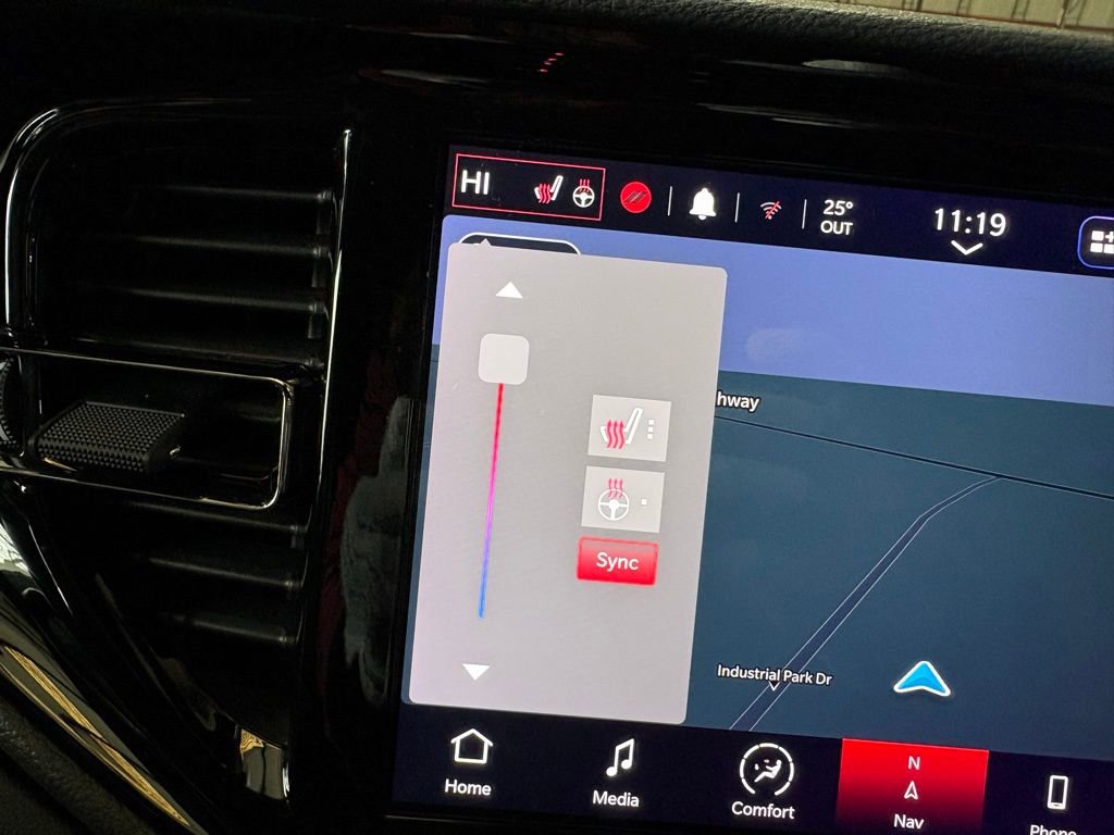 Used 2025 Dodge Durango GT image 32