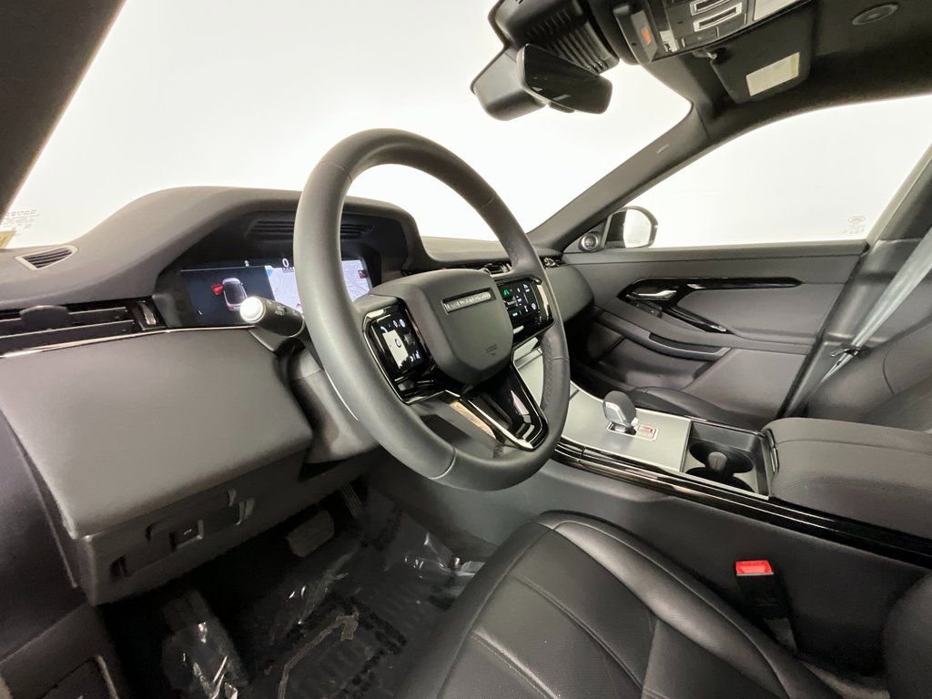 Used 2025 Land Rover Range Rover Evoque S image 15