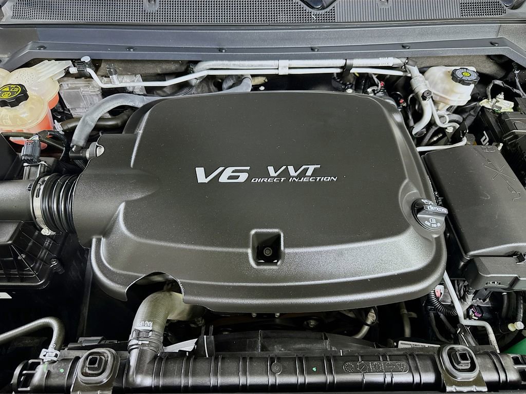 Used 2021 GMC Canyon AT4 w/ Trailering Package image 9