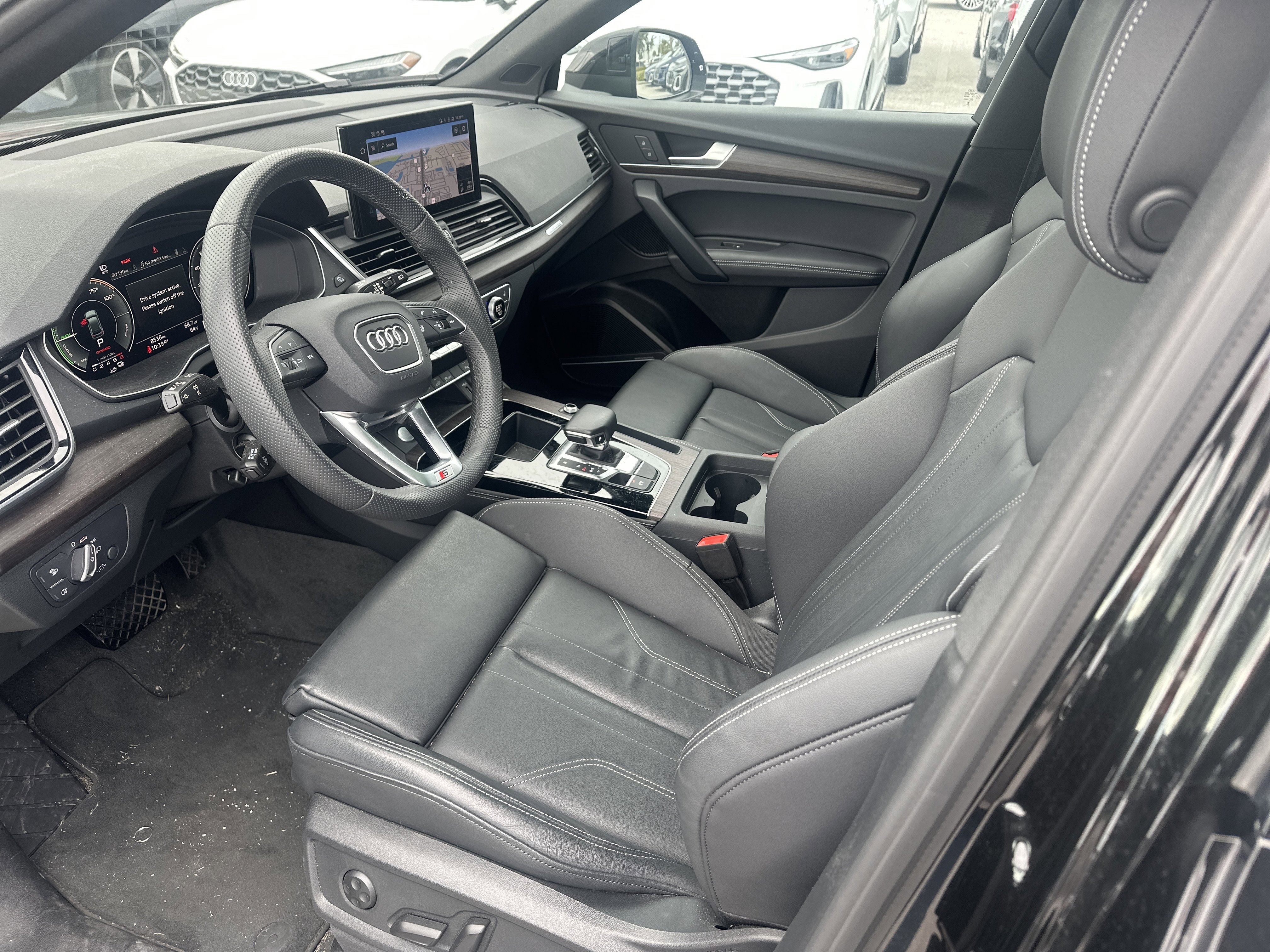 Used 2025 Audi Q5 e Premium Plus image 9