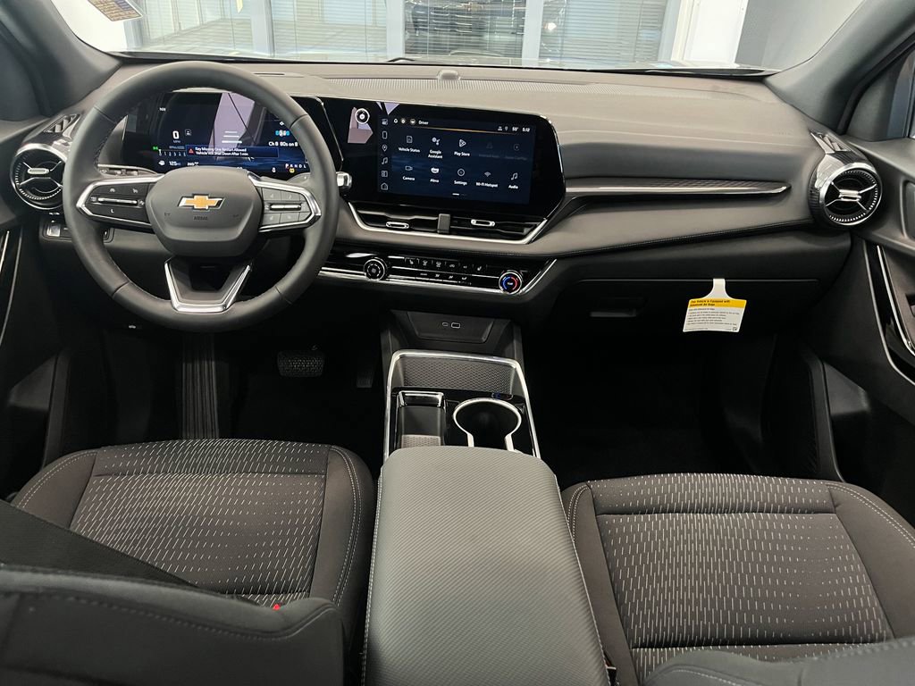 Certified 2025 Chevrolet Equinox LT w/ Safety and Technology Package image 17