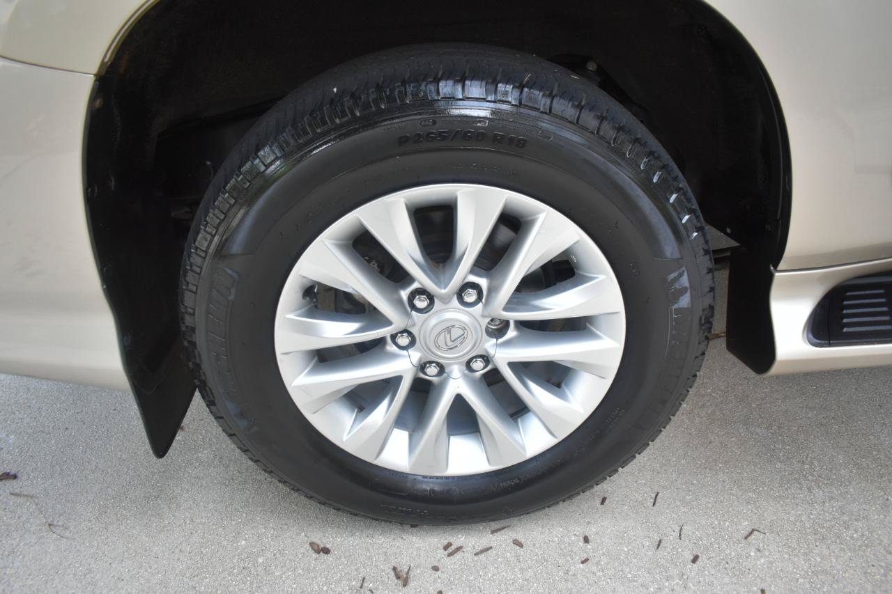 Used 2014 Lexus GX 460 w/ Premium Package AWD/4WD image 19
