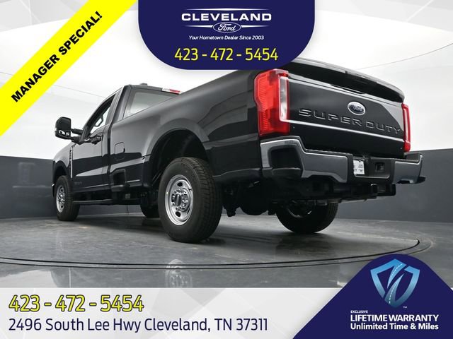 New 2025 Ford F250 XL w/ XL Chrome Package image 30