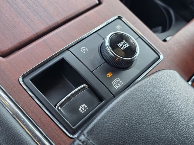 Used 2024 Lincoln Navigator Reserve image 19