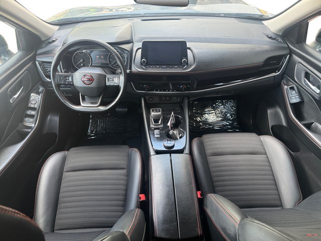 Used 2026 Nissan Rogue SV AWD/4WD image 13
