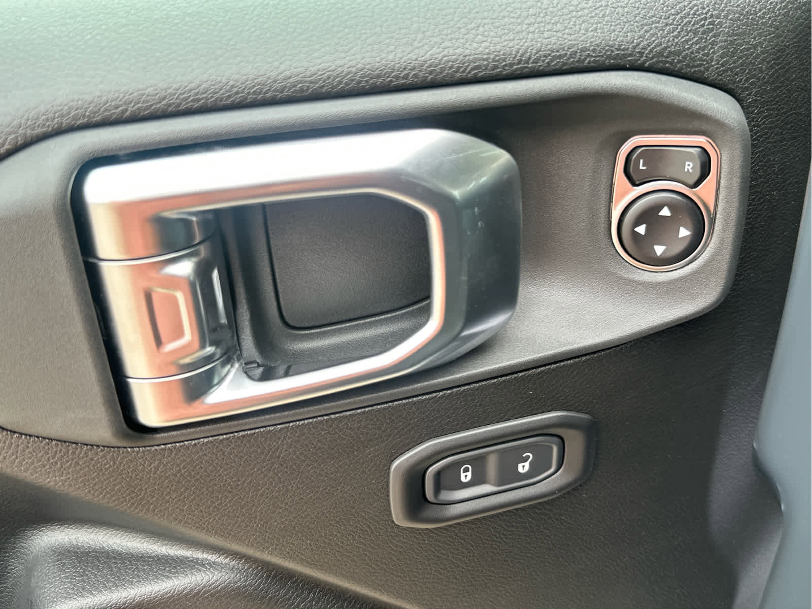 New 2026 Jeep Wrangler Sport image 21