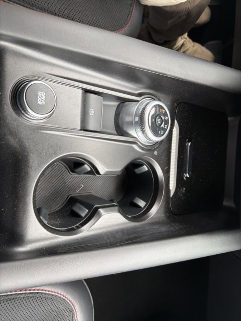 Used 2025 Ford Explorer ST image 33