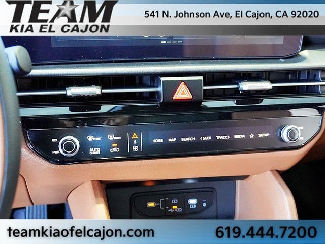 New 2026 Kia Sportage X-Line w/ X-Line Technology Package AWD/4WD image 35