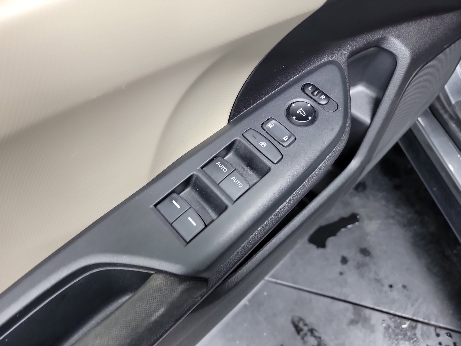 Used 2018 Honda Civic Sport image 14