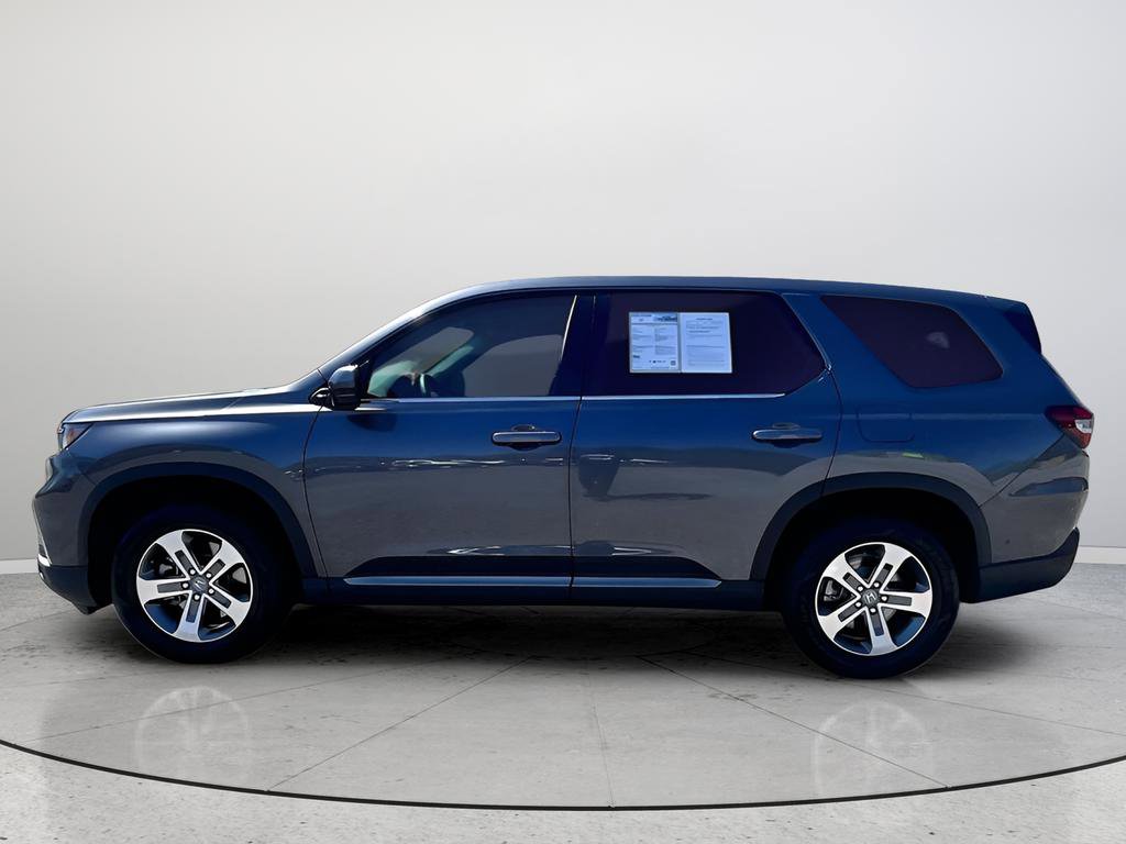 Used 2025 Honda Pilot EX-L image 9