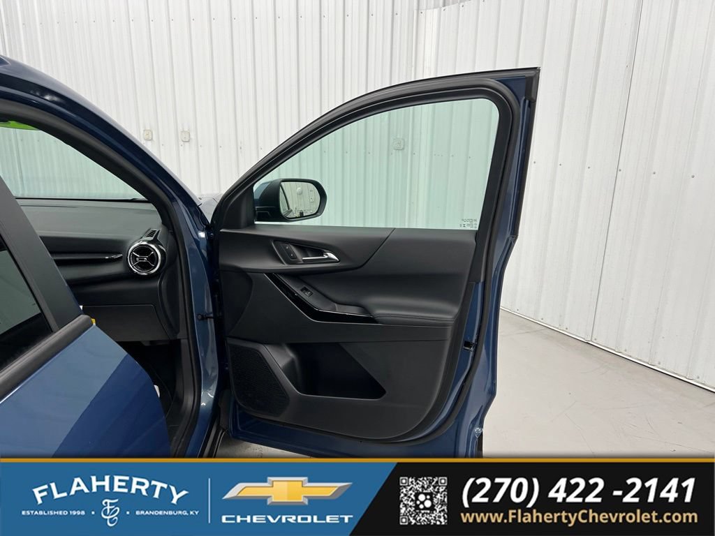 New 2026 Chevrolet Equinox LT FWD image 14