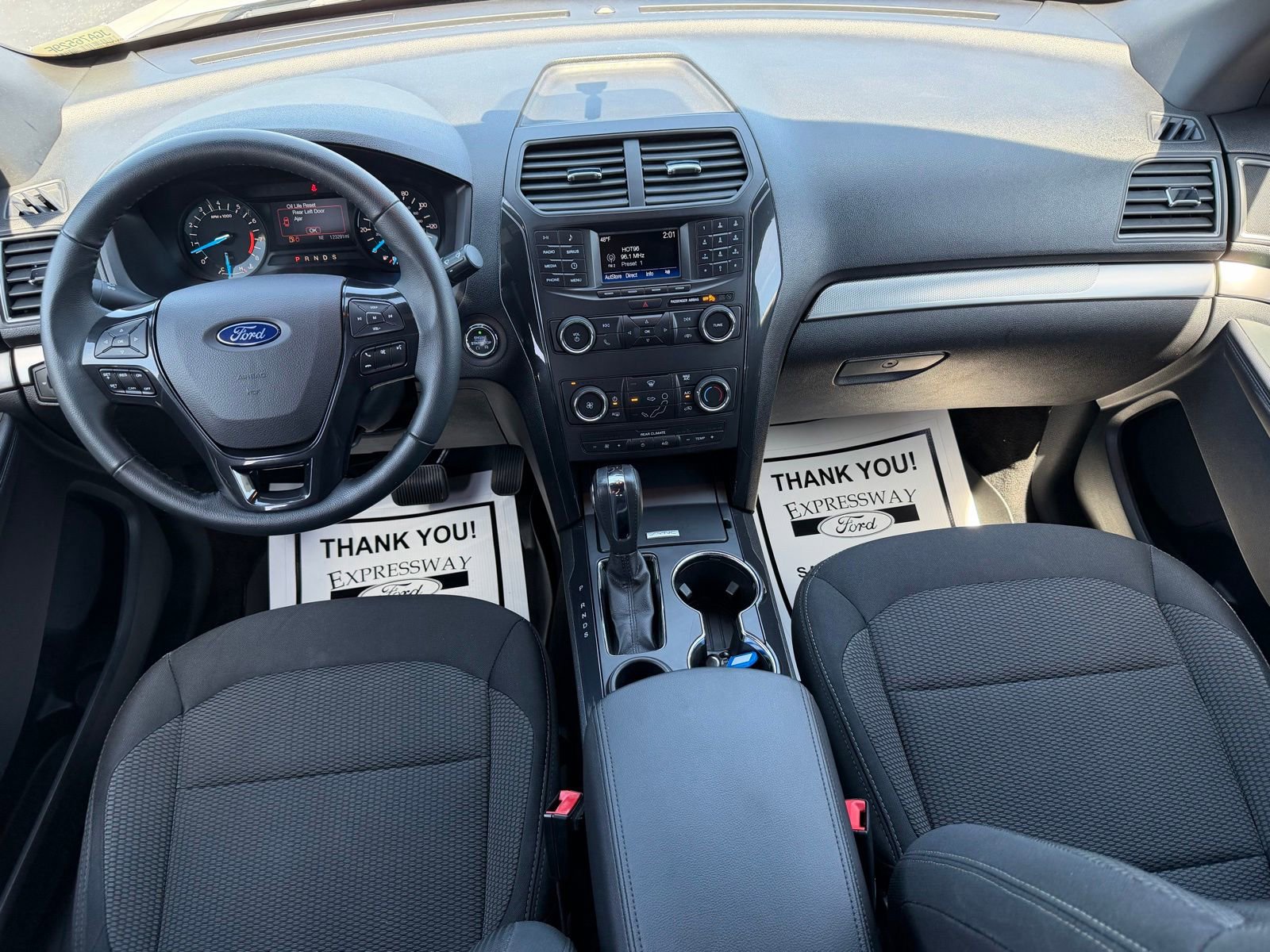 Used 2018 Ford Explorer XLT FWD image 16