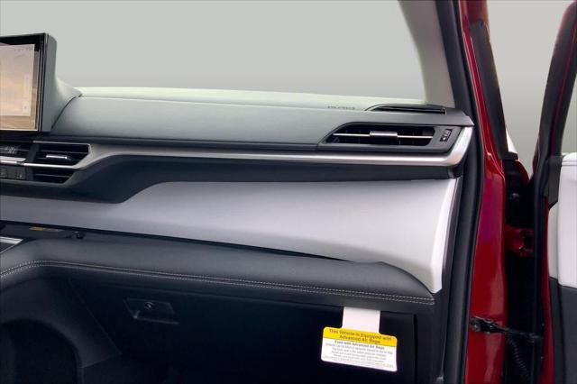 Certified 2026 Toyota Sienna XLE FWD image 18