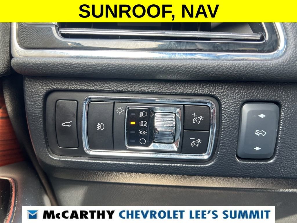 Used 2023 Lincoln Navigator Reserve image 12