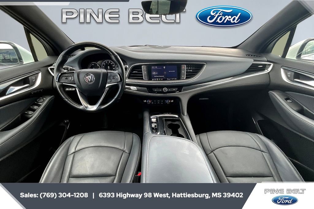 Used 2024 Buick Enclave Premium image 13