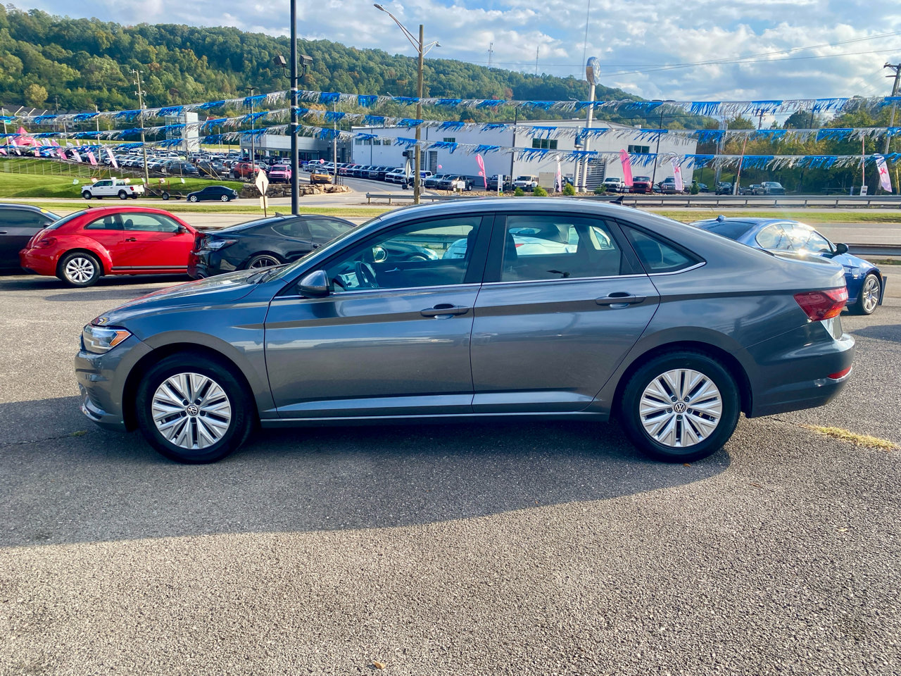 Used 2019 Volkswagen Jetta S image 4