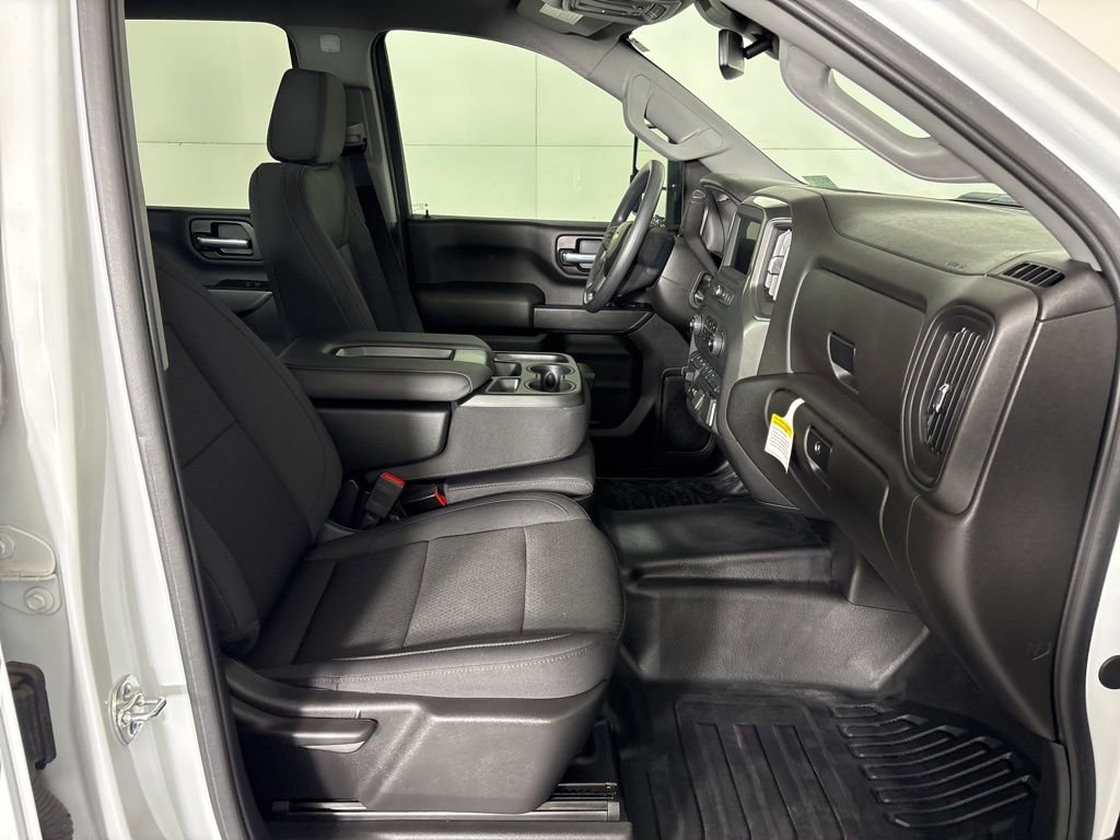 Used 2025 Chevrolet Silverado 2500 W/T w/ WT/CX Safety Package image 20