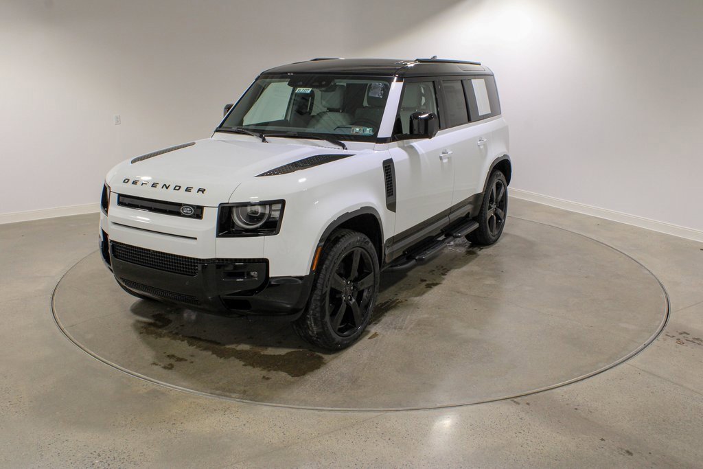 New 2026 Land Rover Defender 110 X-Dynamic SE image 1