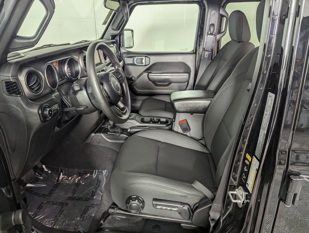 Certified 2022 Jeep Wrangler Unlimited Sport image 11