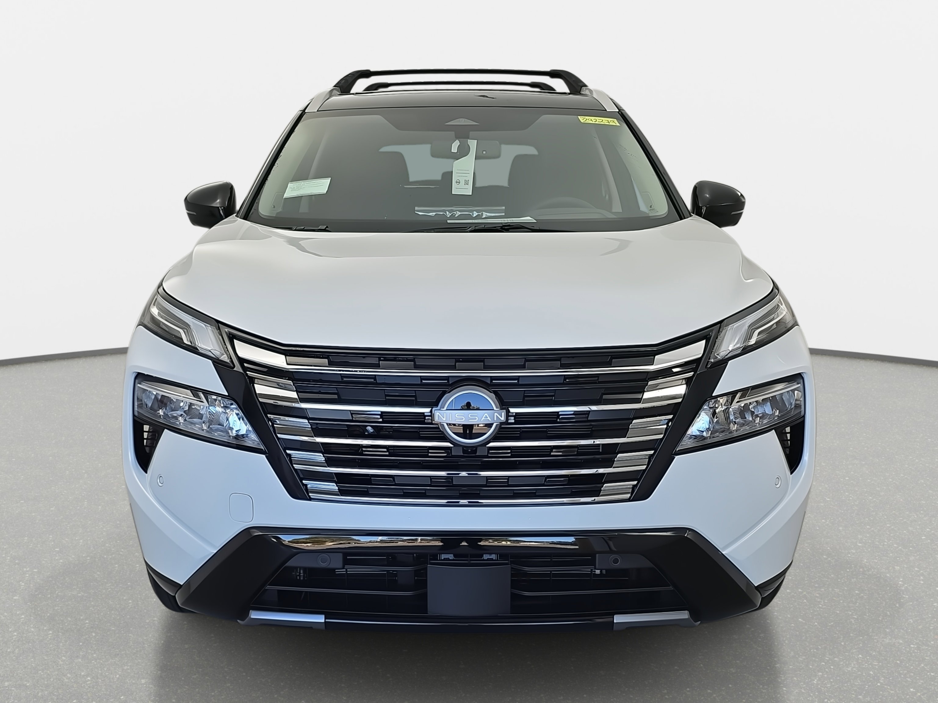 New 2026 Nissan Rogue Platinum image 2