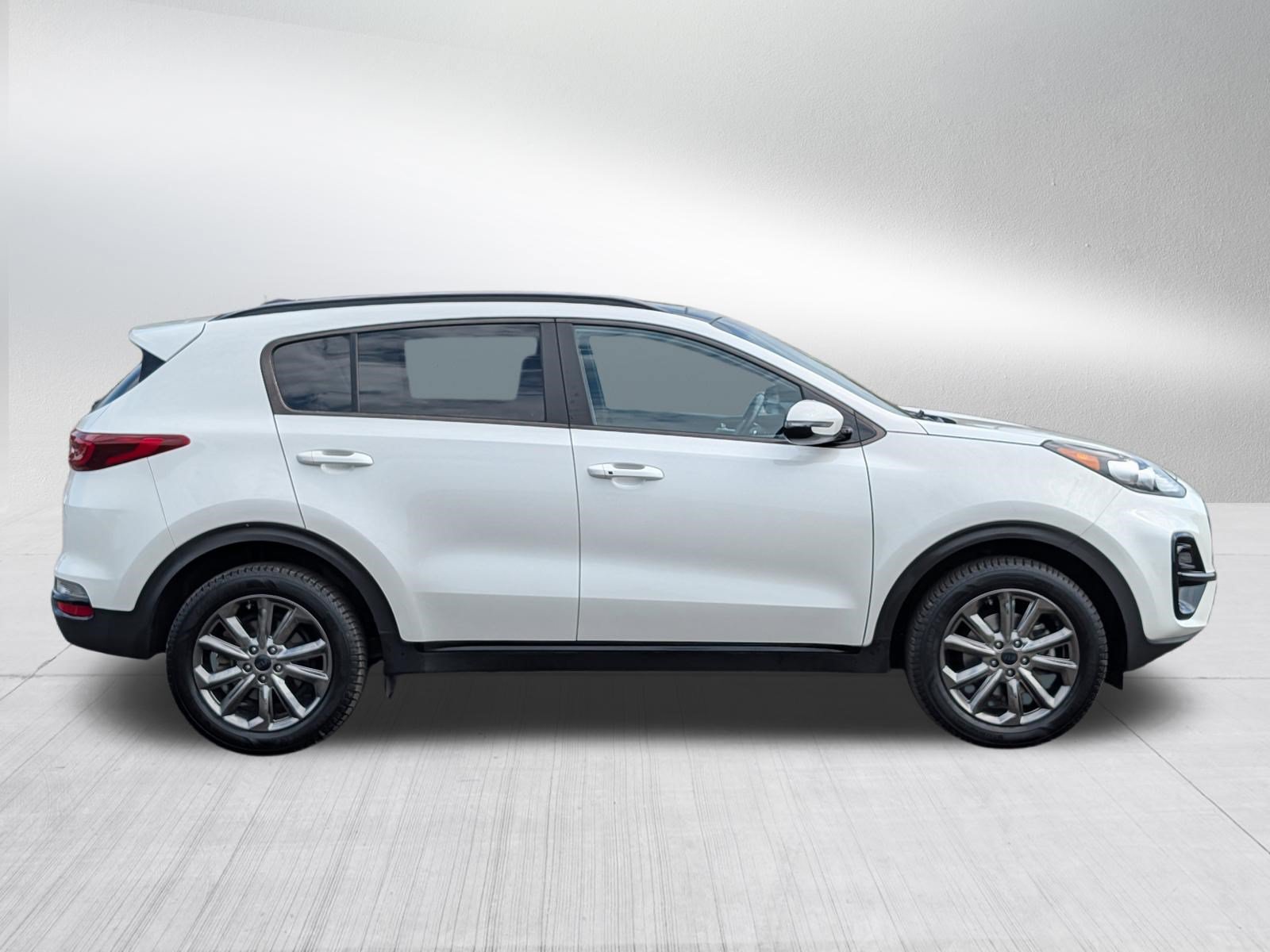 Certified 2022 Kia Sportage Nightfall Edition w/ Nighfall AWD Premium Package image 8