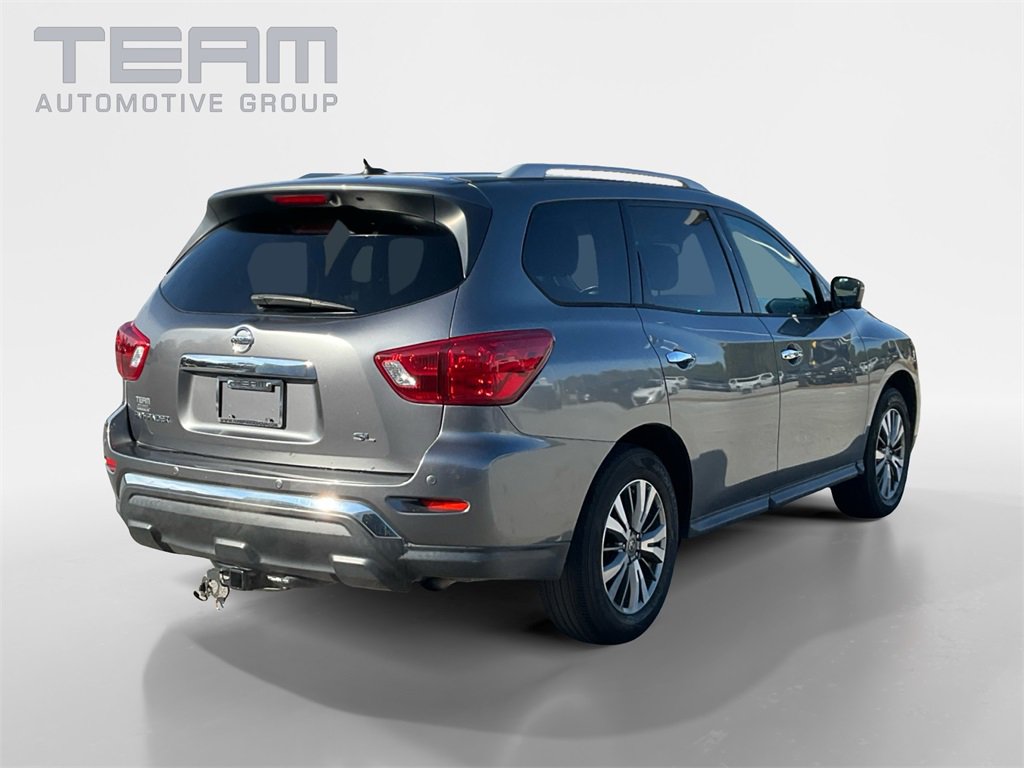 Used 2018 Nissan Pathfinder SL image 7