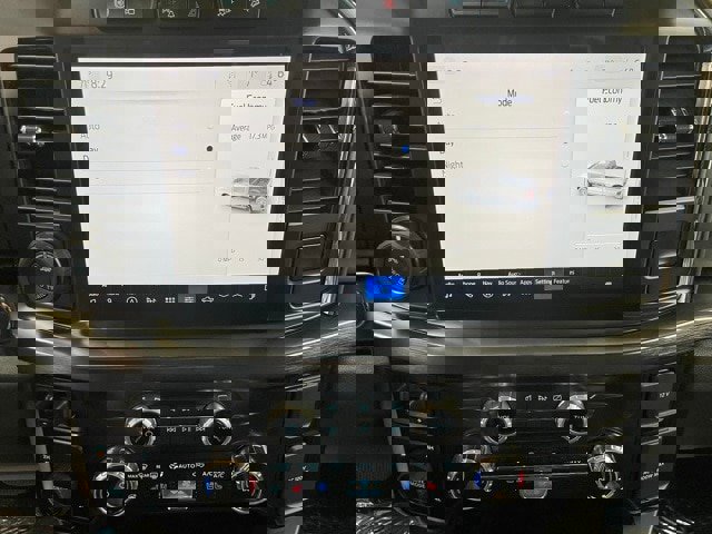 Certified 2024 Ford F250 Lariat w/ Lariat Ultimate Package image 4