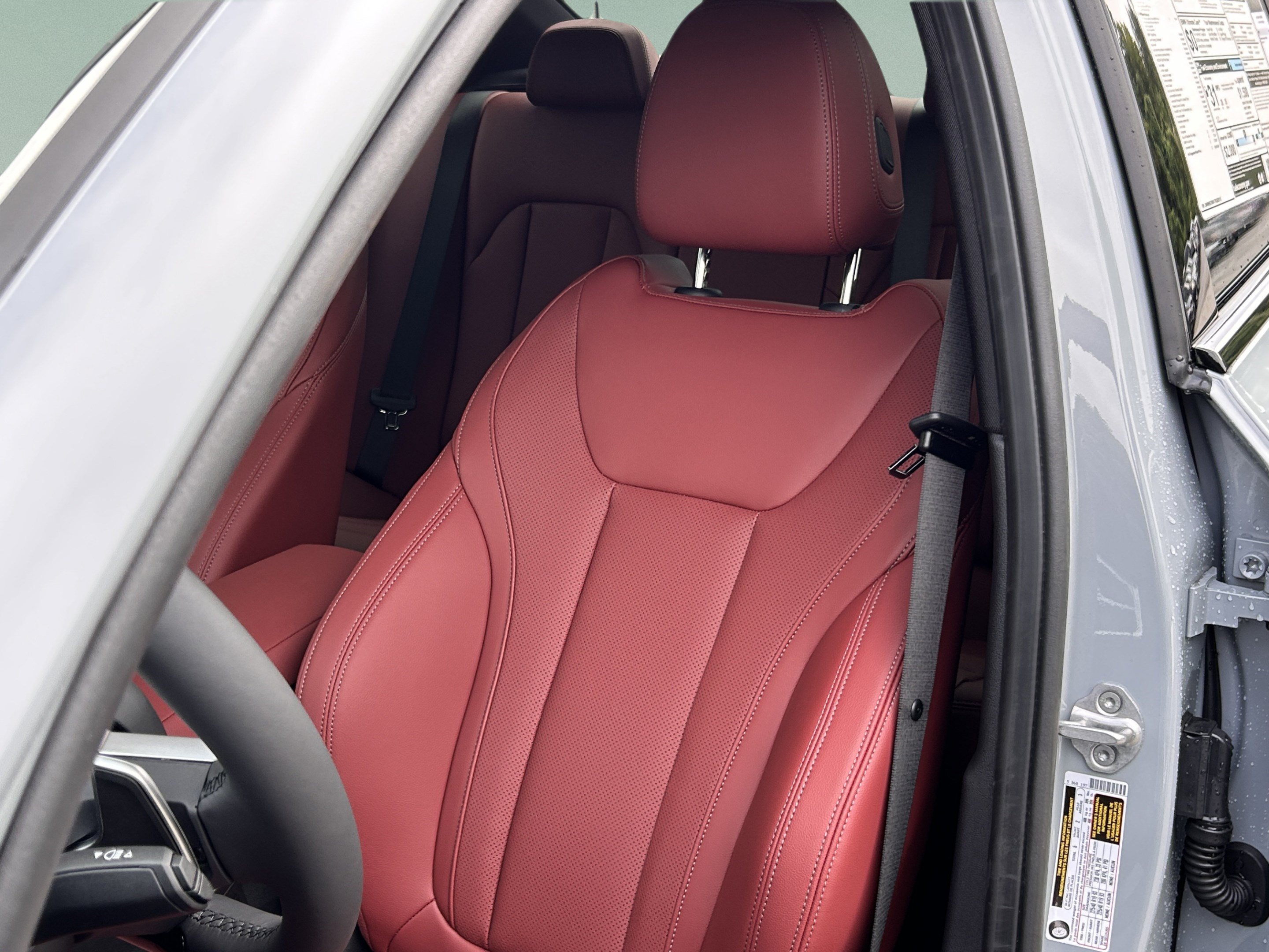 New 2026 BMW 330i Sedan RWD image 21