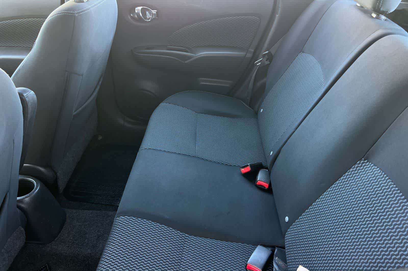 Used 2015 Nissan Versa Note SV FWD image 5