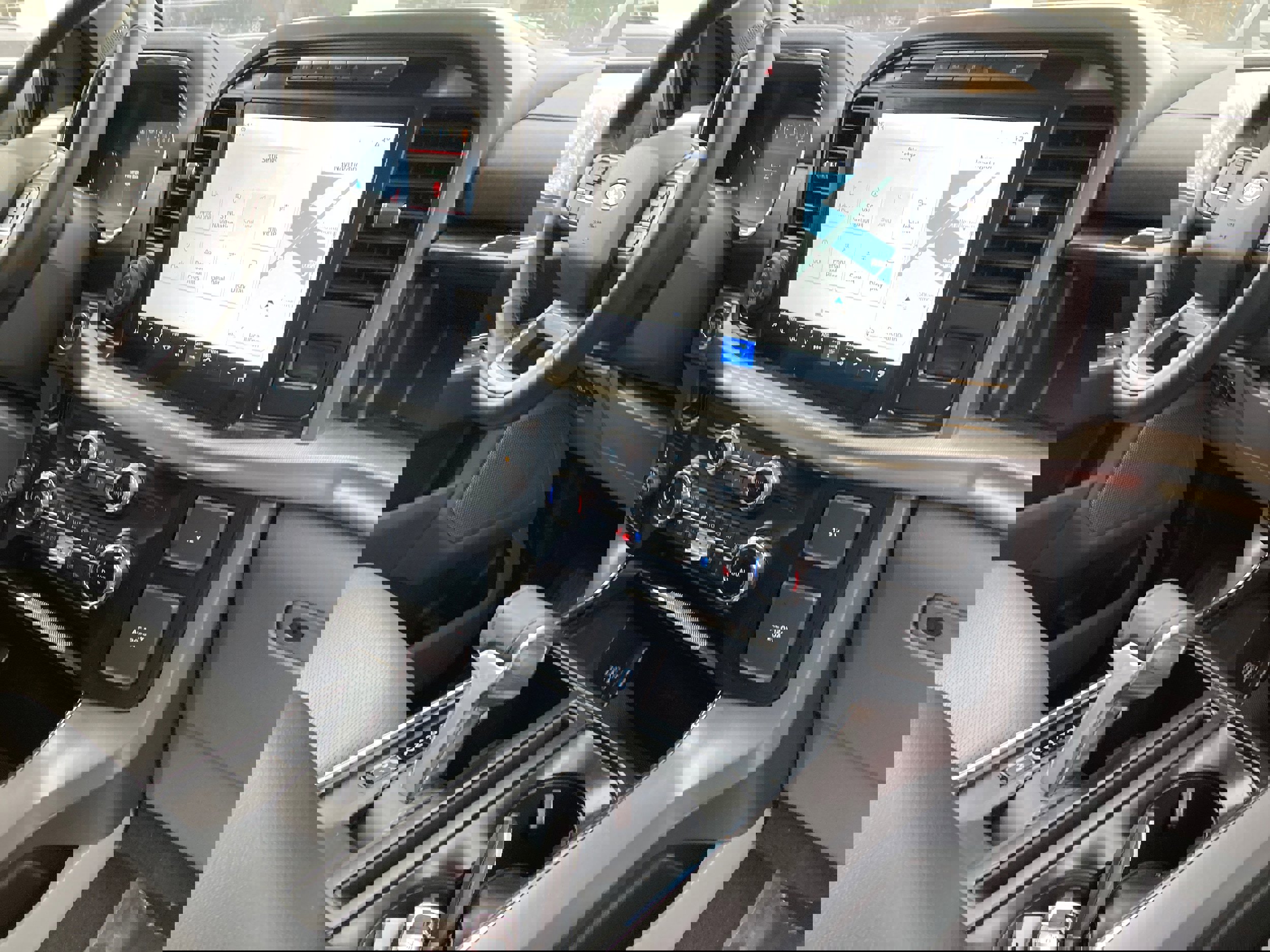 Certified 2024 Ford F150 Lariat w/ Bed Utility Package image 18