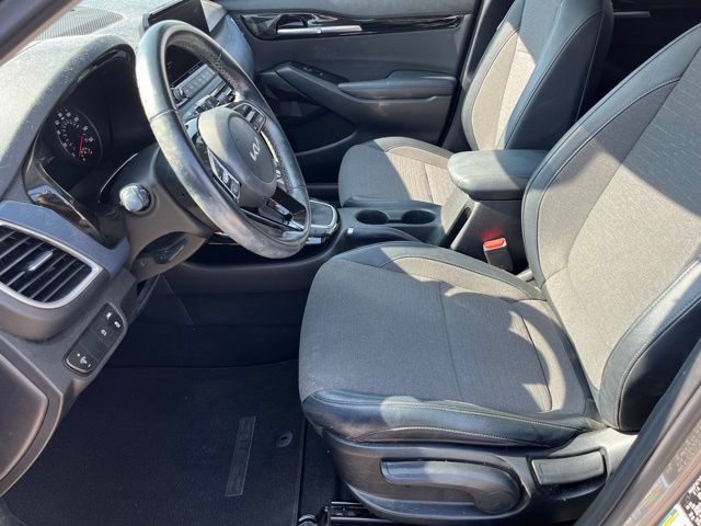 Used 2022 Kia Seltos S FWD image 15
